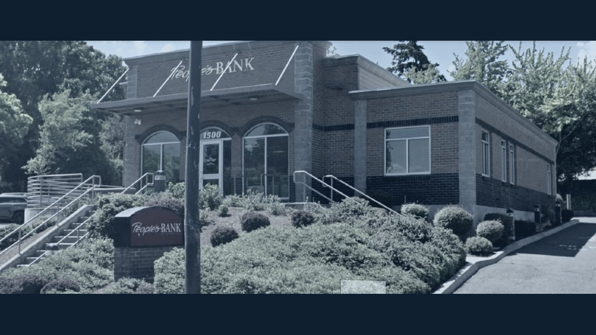Peoples Bank branch